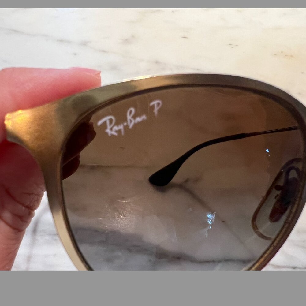NEW! Ray-Ban Wayfarer Metal Gold Frame NWOT - Picture 6 of 6